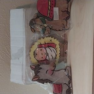 Burton NIB Christmas Nativity Set